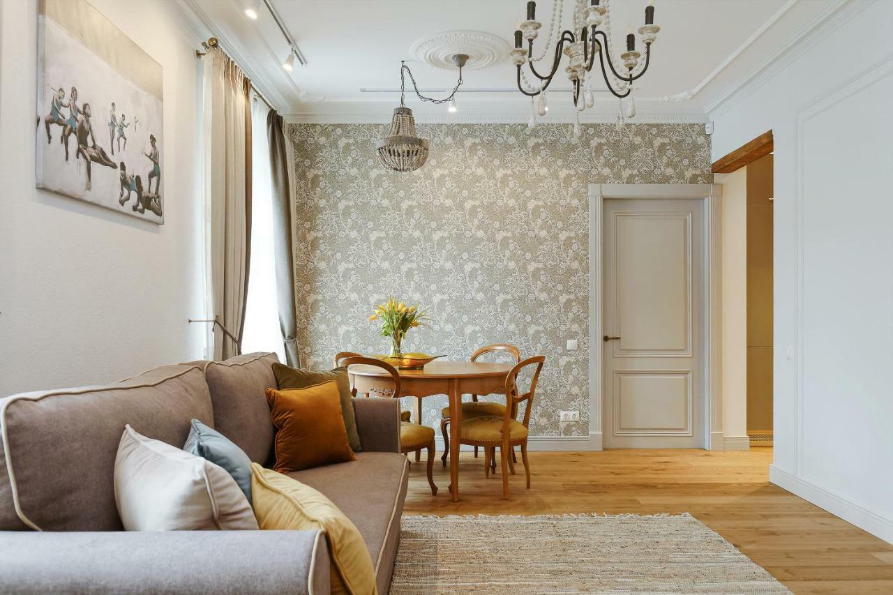 Апартаменти Dzirnavu Residense Рига Екстер'єр фото